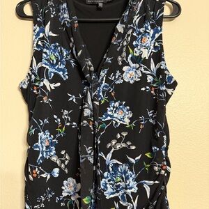 White House Black Market Black Floral V-Neck Sleeveless Top